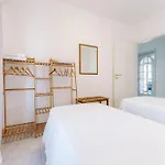 Artemisia House Vastema *