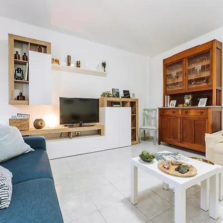 Apartment Artemisia House Vastema